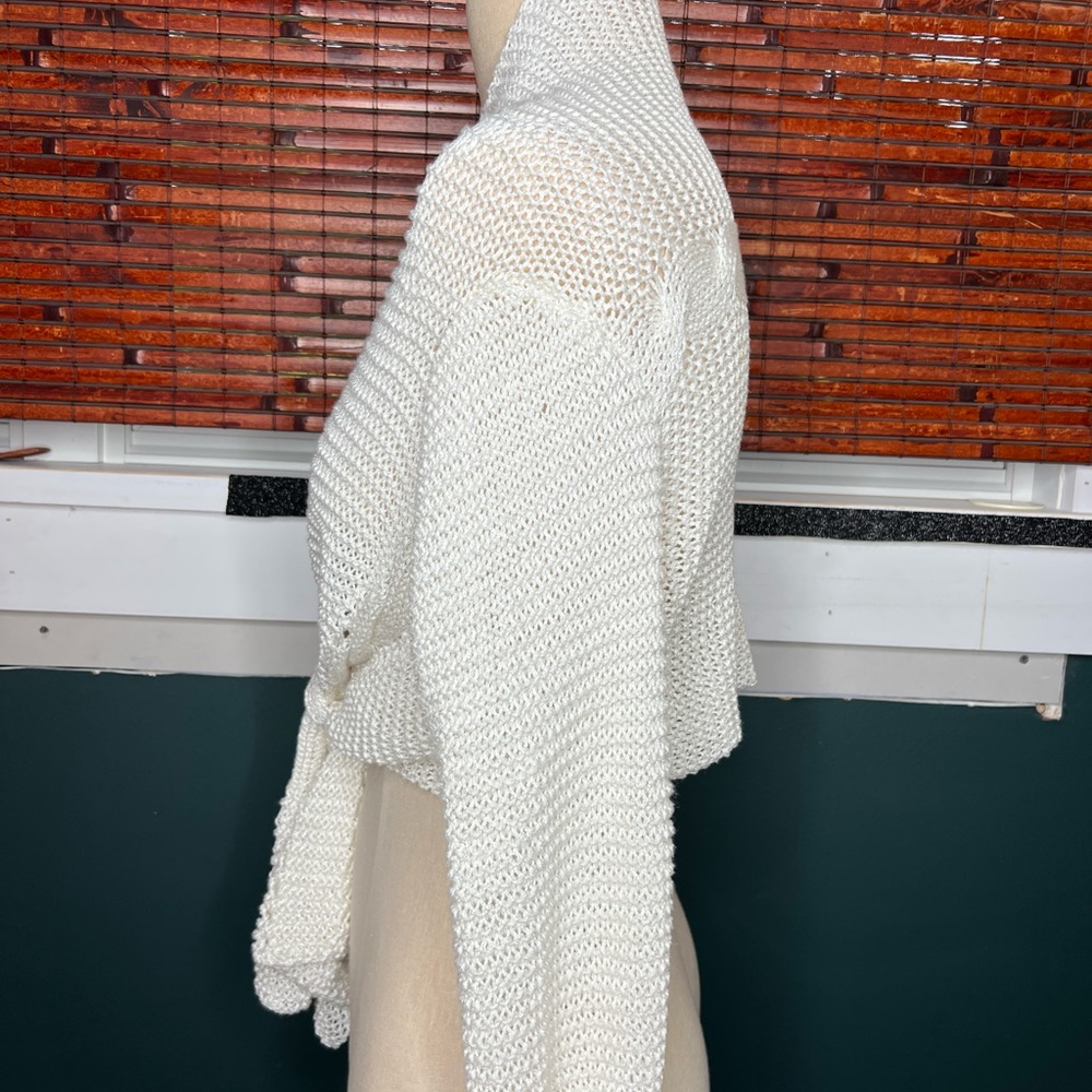 Shrug - Picture 3 of 5